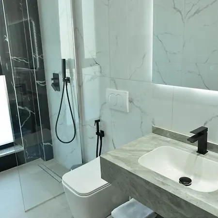 Hotel Grand Avelor Vlorë